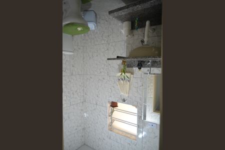 Casa à venda com 133m², 3 quartos e 2 vagasBanheiro Social