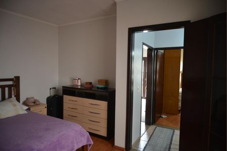 Casa à venda com 133m², 3 quartos e 2 vagasQuarto Suite 2