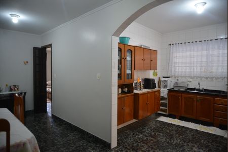 Casa à venda com 133m², 3 quartos e 2 vagasCozinha