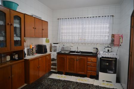 Casa à venda com 133m², 3 quartos e 2 vagasCozinha