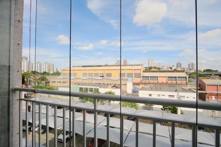 Varanda de apartamento à venda com 2 quartos, 67m² em Guaiauna, São Paulo