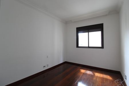 Apartamento à venda com 162m², 3 quartos e 3 vagasQuarto 2 - Suíte