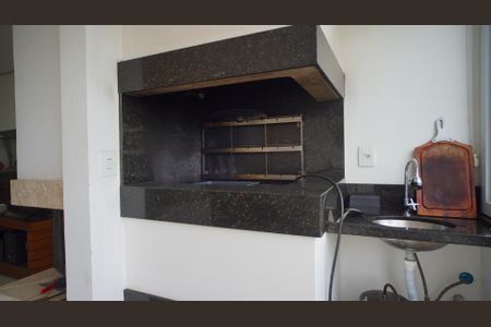 Sala  de casa à venda com 3 quartos, 310m² em Tristeza, Porto Alegre