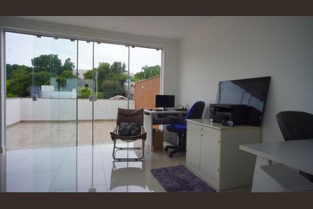 Casa à venda com 310m², 3 quartos e 3 vagasTerraço parte coberta 