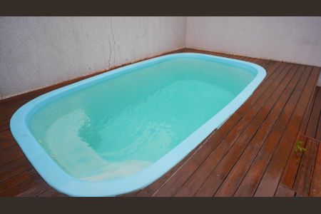 Casa à venda com 310m², 3 quartos e 3 vagasPiscina 