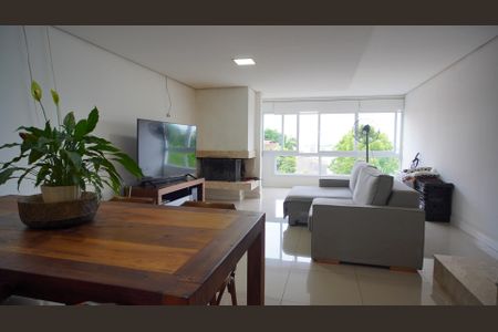 Sala  de casa à venda com 3 quartos, 310m² em Tristeza, Porto Alegre