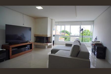 Casa à venda com 310m², 3 quartos e 3 vagasSala