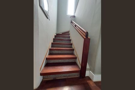 Casa à venda com 3 quartos, 220m² em Auxiliadora, Porto Alegre