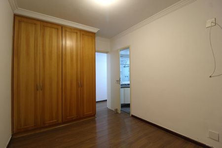 Apartamento à venda com 162m², 3 quartos e 4 vagasQuarto 2 - Suíte
