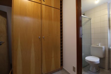 Apartamento à venda com 162m², 3 quartos e 4 vagasÁrea de Serviço