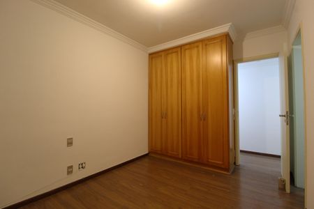 Apartamento à venda com 162m², 3 quartos e 4 vagasQuarto 2 - Suíte