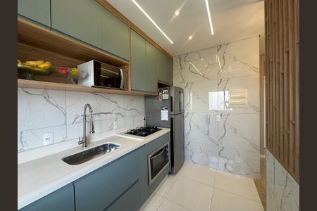 Apartamento à venda com 68m², 2 quartos e 1 vaga Apartamento à venda com 68m², 2 quartos e 1 vagaCozinha