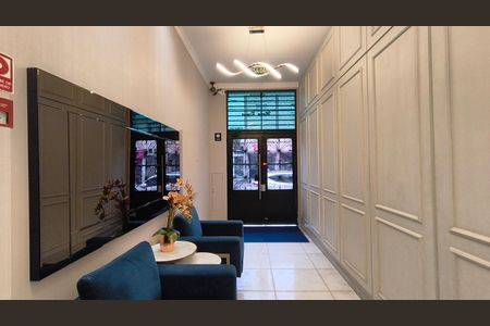 Apartamento à venda com 80m², 2 quartos e sem vaga Apartamento à venda com 80m², 2 quartos e sem vagaHall