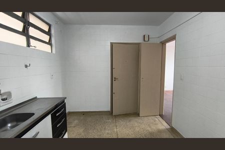 Apartamento à venda com 80m², 2 quartos e sem vaga Apartamento à venda com 80m², 2 quartos e sem vagaCozinha