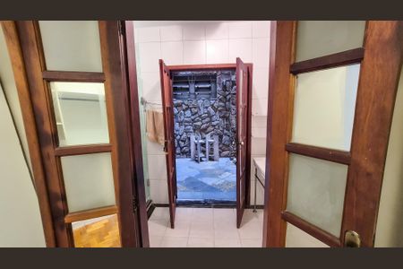 Apartamento para alugar com 130m², 3 quartos e sem vagaCloset da suíte