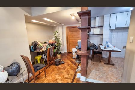 Apartamento para alugar com 130m², 3 quartos e sem vagaSala