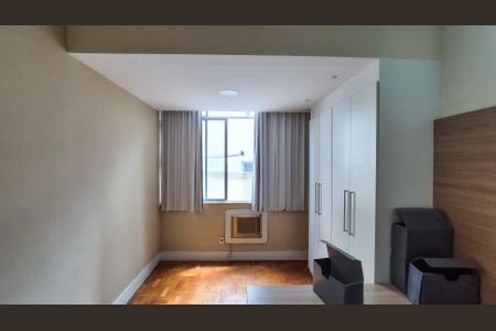 Apartamento para alugar com 130m², 3 quartos e sem vagaQuarto 1