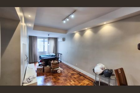 Apartamento para alugar com 130m², 3 quartos e sem vagaSala
