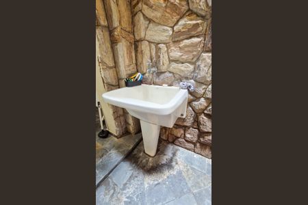 Apartamento para alugar com 130m², 3 quartos e sem vagaÁrea de Serviço