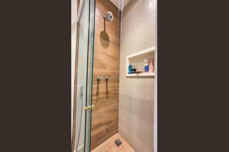 Apartamento para alugar com 130m², 3 quartos e sem vagaBanheiro Social 