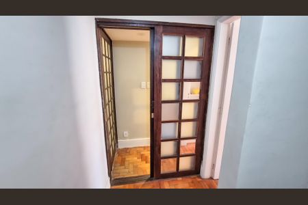 Apartamento para alugar com 130m², 3 quartos e sem vagaEntrada da Suíte