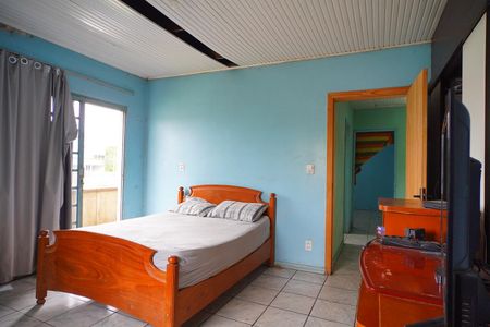 Quarto suíte  de casa à venda com 3 quartos, 600m² em Humaitá, Porto Alegre