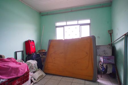 Quarto 2 de casa à venda com 3 quartos, 600m² em Humaitá, Porto Alegre