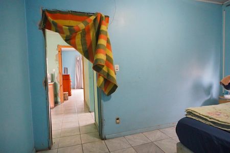 Quarto 1 de casa à venda com 3 quartos, 600m² em Humaitá, Porto Alegre