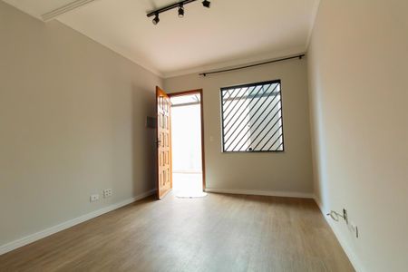 Sala de casa para alugar com 2 quartos, 60m² em Vila Esperança, São Paulo