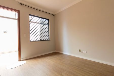 Sala de casa para alugar com 2 quartos, 60m² em Vila Esperança, São Paulo