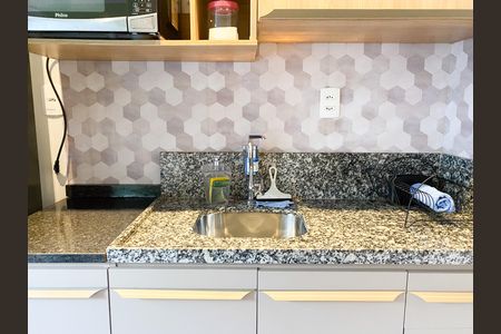 Cozinha de kitnet/studio para alugar com 1 quarto, 19m² em Brás, São Paulo