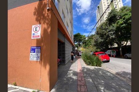 Studio para alugar com 19m², 1 quarto e sem vaga Studio para alugar com 19m², 1 quarto e sem vagaFachada