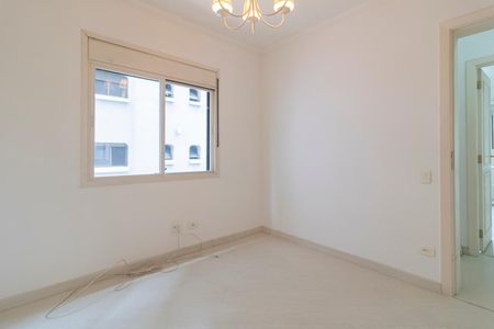 Apartamento para alugar com 149m², 3 quartos e 2 vagas Apartamento para alugar com 149m², 3 quartos e 2 vagasQuarto 2
