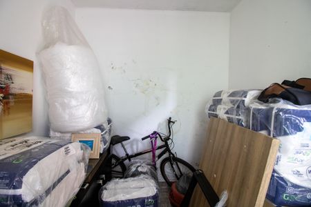 Casa à venda com 220m², 3 quartos e 2 vagas Casa à venda com 220m², 3 quartos e 2 vagasQuarto edicula