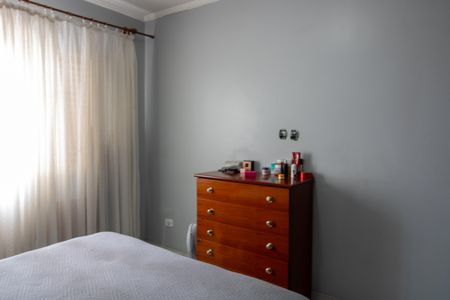 Casa à venda com 220m², 3 quartos e 2 vagas Casa à venda com 220m², 3 quartos e 2 vagasQuarto Suíte