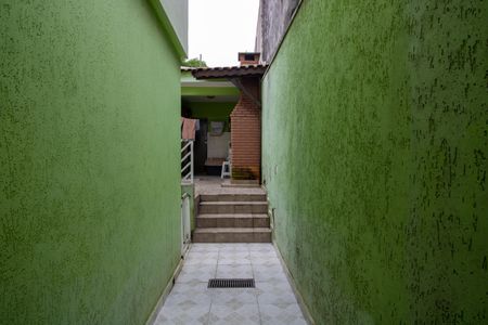 Casa à venda com 220m², 3 quartos e 2 vagas Casa à venda com 220m², 3 quartos e 2 vagasCorredor