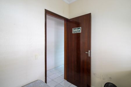 Casa à venda com 220m², 3 quartos e 2 vagas Casa à venda com 220m², 3 quartos e 2 vagasQuarto 2