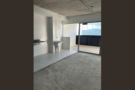Apartamento à venda com 82m², 2 quartos e 1 vagaÁrea de serviço