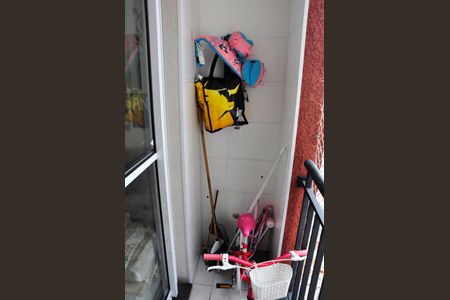 Apartamento para alugar com 27m², 1 quarto e sem vagaDetalhe - Varanda da Sala e Sala de Jantar