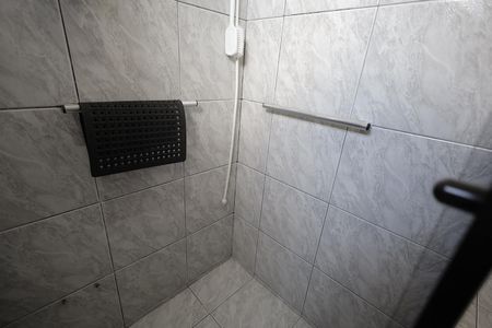 Casa à venda com 187m², 4 quartos e 2 vagas Casa à venda com 187m², 4 quartos e 2 vagasBanheiro