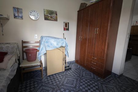 Casa à venda com 187m², 4 quartos e 2 vagas Casa à venda com 187m², 4 quartos e 2 vagasQuarto 3