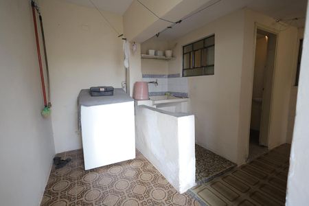 Casa à venda com 187m², 4 quartos e 2 vagas Casa à venda com 187m², 4 quartos e 2 vagasÁrea de Serviço