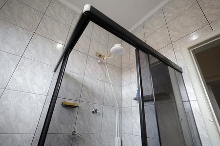 Casa à venda com 187m², 4 quartos e 2 vagas Casa à venda com 187m², 4 quartos e 2 vagasBanheiro