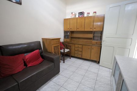 Casa à venda com 187m², 4 quartos e 2 vagas Casa à venda com 187m², 4 quartos e 2 vagasQuarto 2