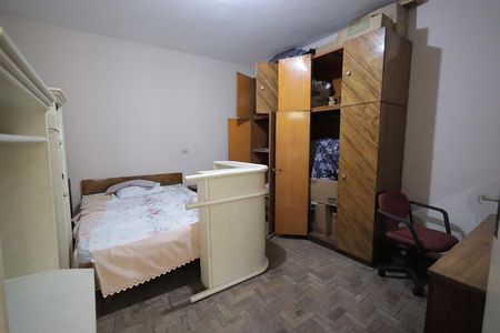 Casa à venda com 187m², 4 quartos e 2 vagas Casa à venda com 187m², 4 quartos e 2 vagasQuarto 4