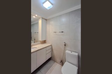 Apartamento à venda com 110m², 3 quartos e 2 vagasBanheiro da Suíte