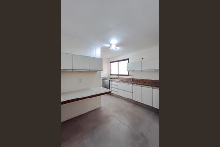 Apartamento à venda com 110m², 3 quartos e 2 vagasCozinha