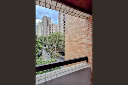 Apartamento à venda com 110m², 3 quartos e 2 vagasVaranda da Suíte