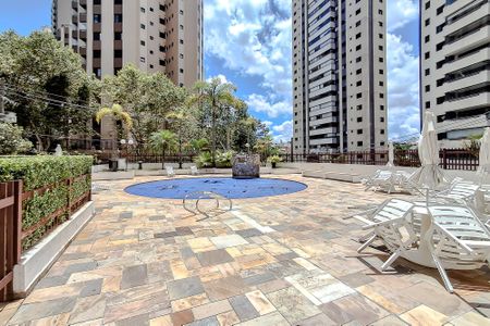 Apartamento à venda com 110m², 3 quartos e 2 vagasÁrea comum - Piscina