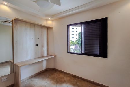 Apartamento à venda com 110m², 3 quartos e 2 vagasQuarto 1